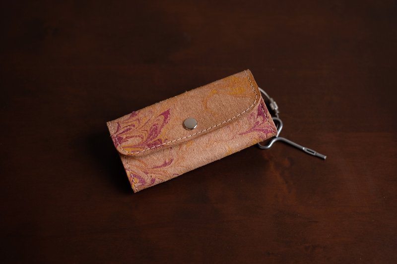 皮革钥匙包 手工晕染 独一无二 - 钥匙链/钥匙包 - 真皮 多色