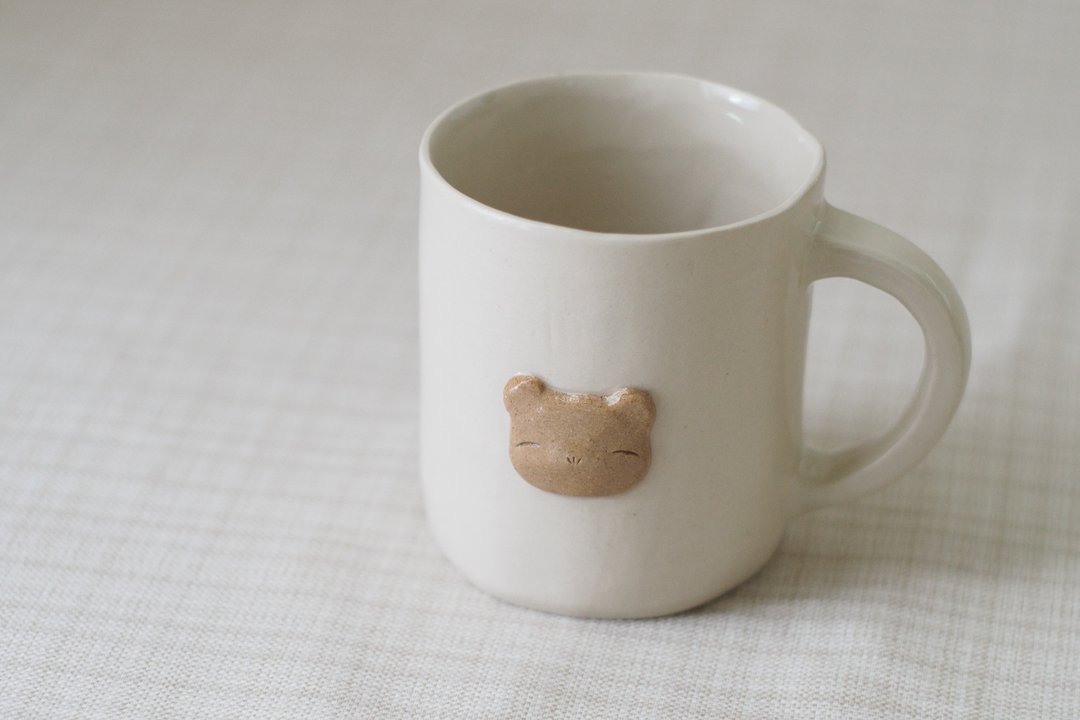 Bear Mugs Hand made ceramic 300ml - 咖啡杯/马克杯 - 陶 白色