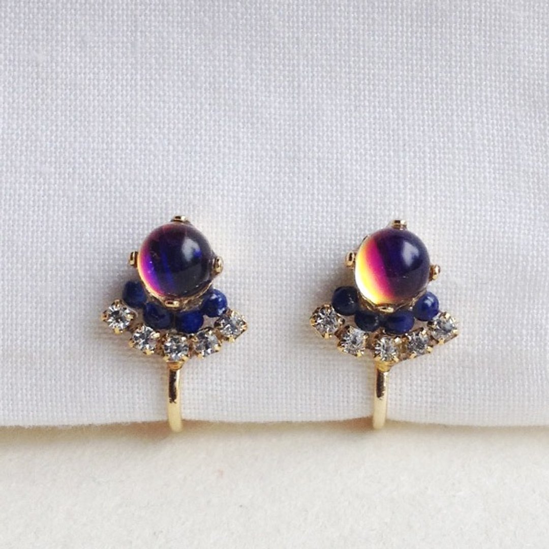 Earrings of vintage bubble cabochon and lapis lazuli - 耳环/耳夹 - 玻璃 蓝色