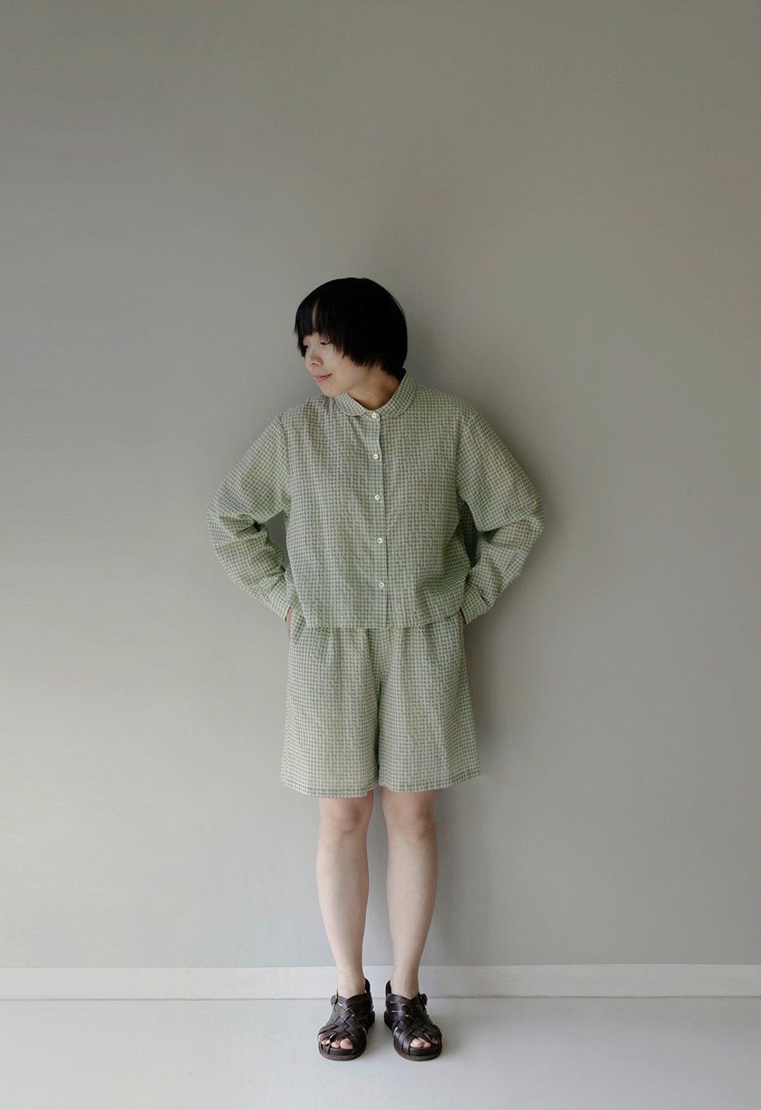 清凉夏日 浅草绿细格纹 元宝领长袖短款衬衫 - 女装上衣 - 棉 