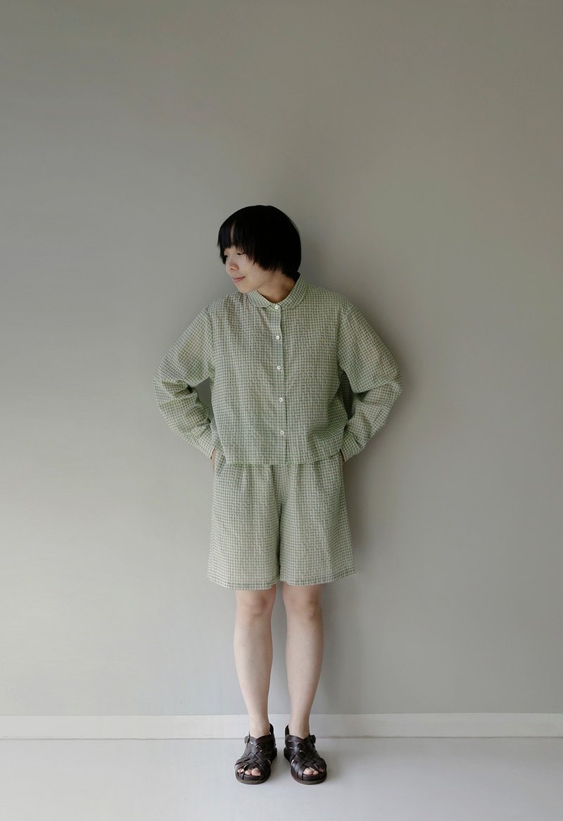 清凉夏日 浅草绿细格纹 元宝领长袖短款衬衫 - 女装上衣 - 棉．麻 