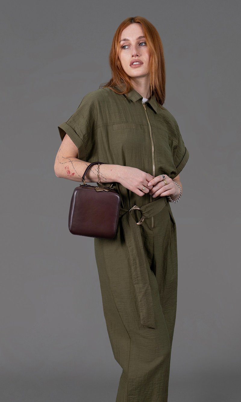 MEG 棕色 极简经典方盒手提包 - 手提包/手提袋 - 真皮 咖啡色