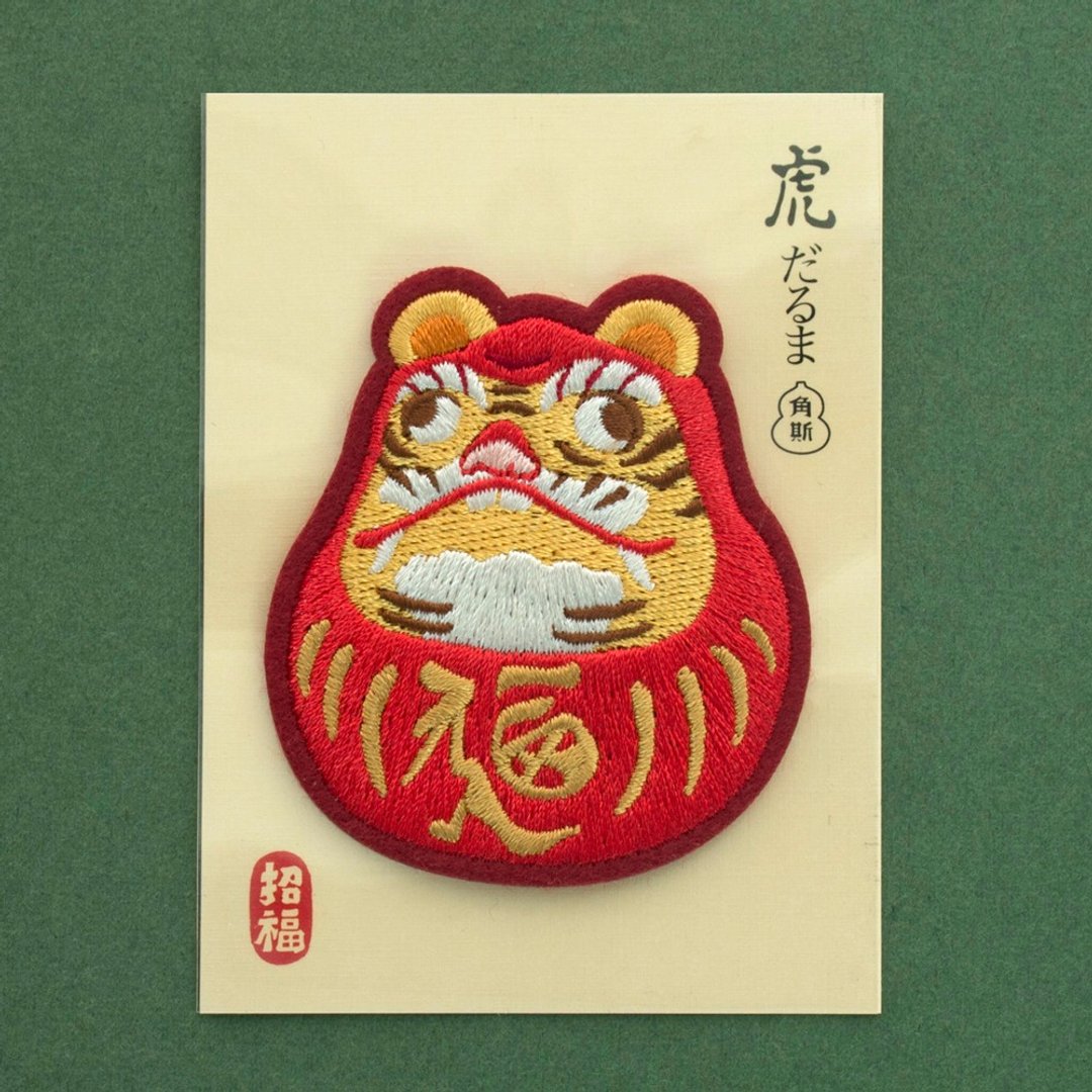 虎达摩(虎だるま)  烫贴绣片 - 徽章/别针 - 其他人造纤维 红色
