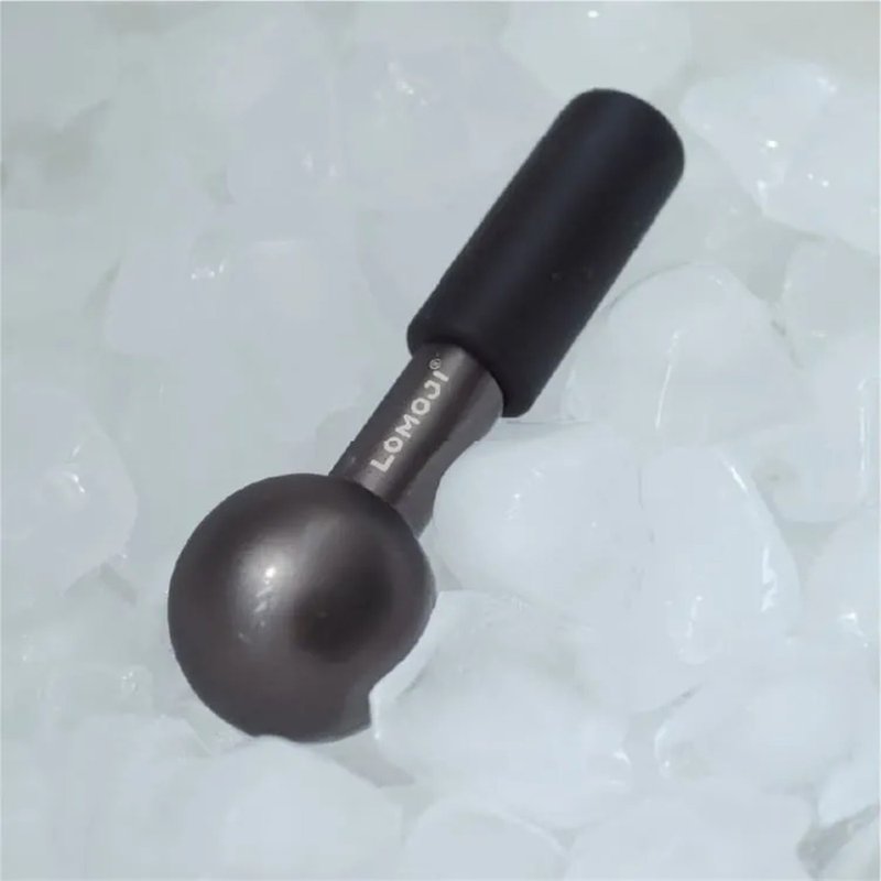 按摩导入两用【冰肌美肤按摩导入冰波球】消除黑眼圈 收缩粗大毛 - 脸部按摩/清洁工具 - 不锈钢 灰色