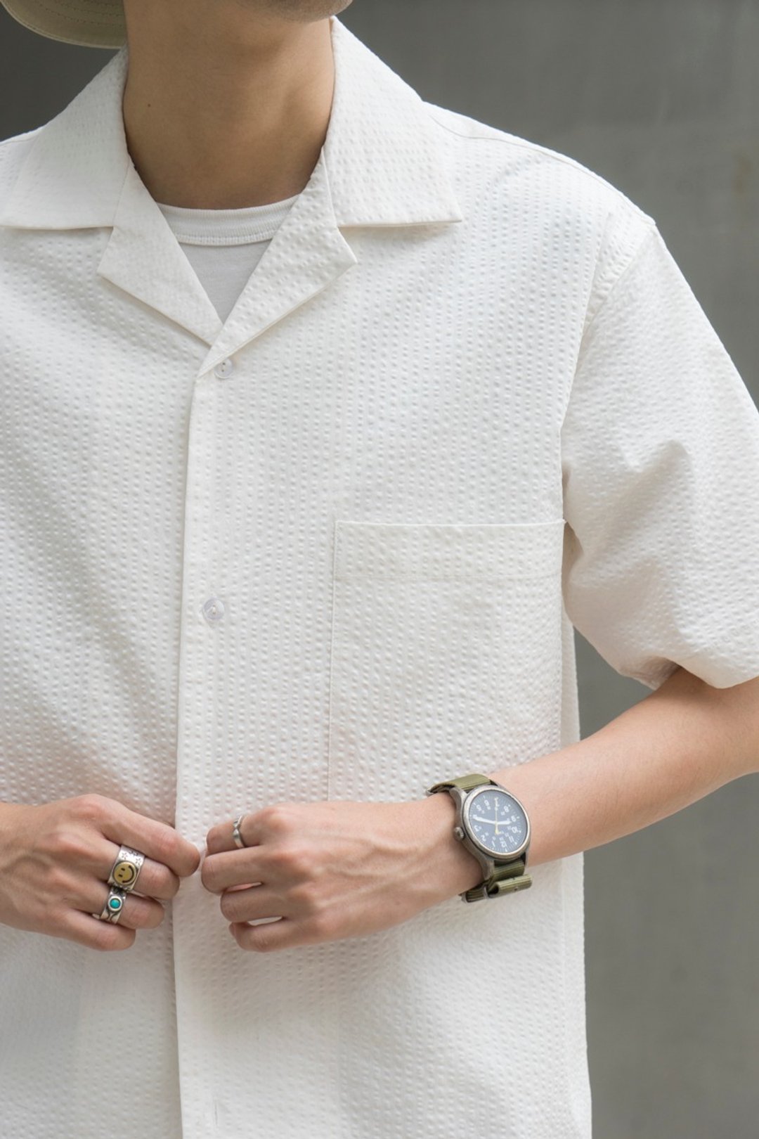 【盛夏换季穿搭】Seersucker Shirt 夏季泡泡紗襯衫 日系休閒純色 - 男装衬衫 - 棉 白色