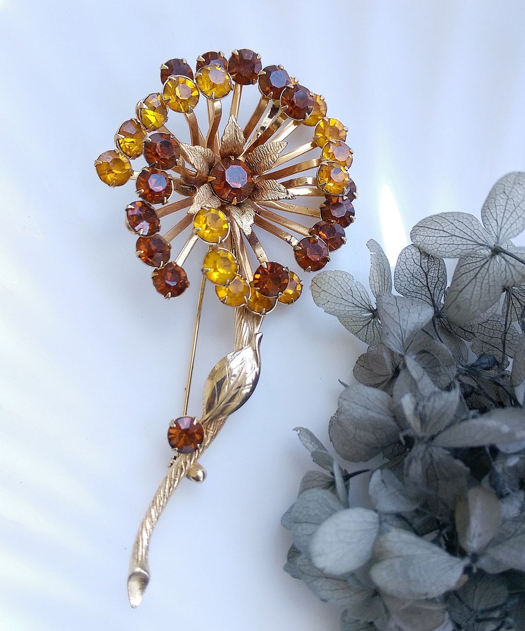 Vintage Jewelry 西洋古董饰品 立体 大朵双色 莱茵花 别针 - 徽章/别针 - 其他金属 金色