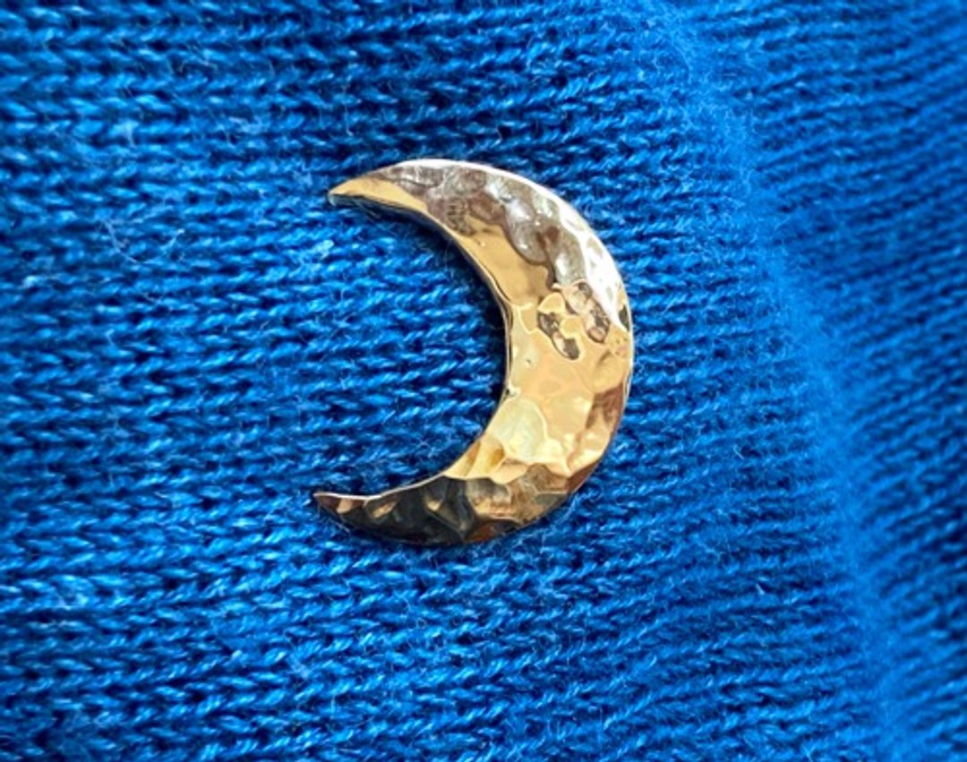 ◇La Luna ◇Crescent brass hammered pin Ⅱ [S] - 胸针 - 其他金属 
