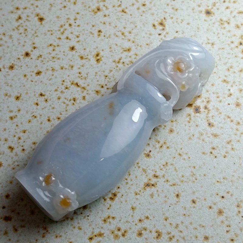 J0213天然翡翠A货 . 冰糯蓝底撒金宝瓶富贵花.富贵平安.摆件. - 摆饰 - 玉石 