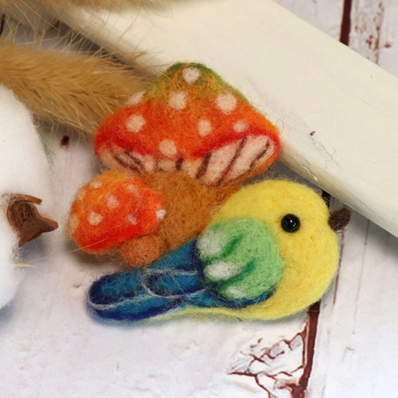 【羊毛毡】蘑菇与她的小伙伴别针系列--小鸟儿 - 徽章/别针 - 羊毛 多色