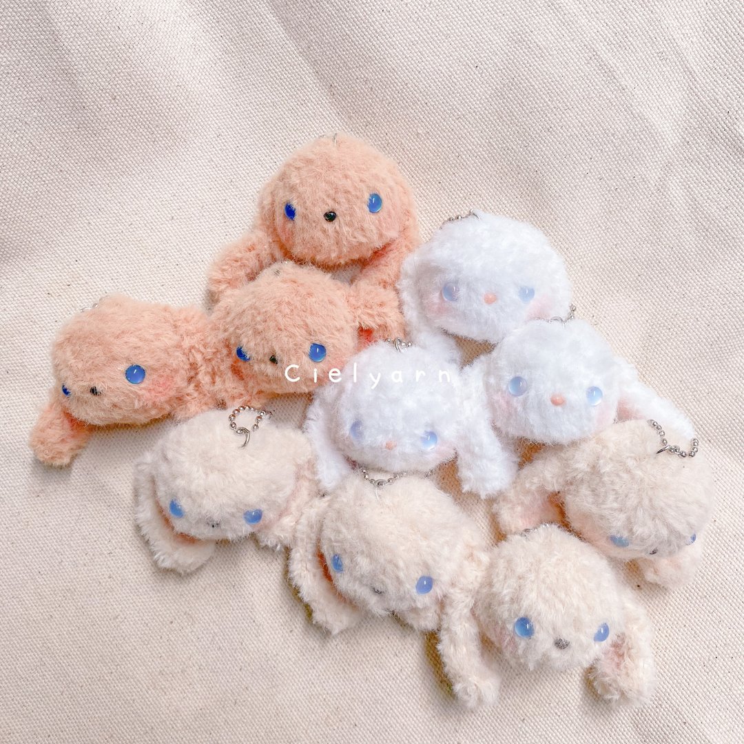 rabbit keychain - 吊饰 - 其他材质 
