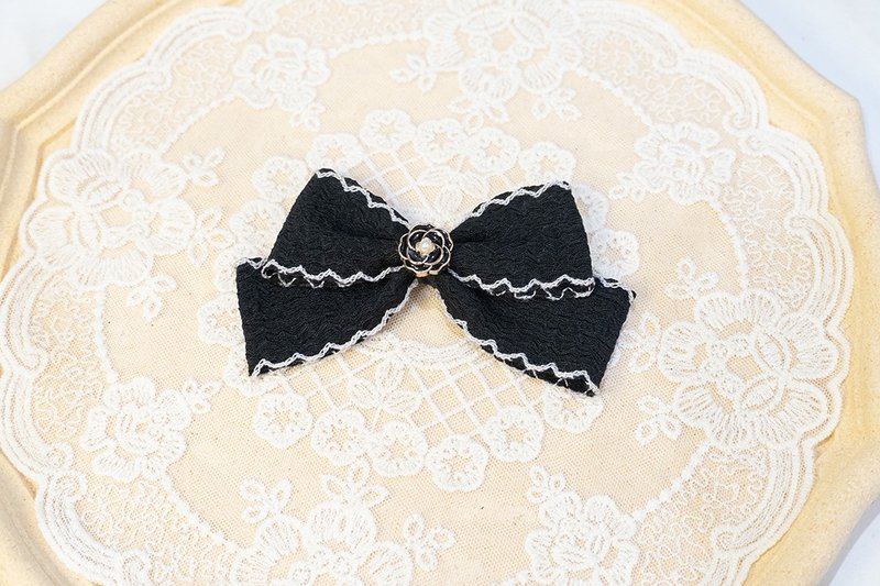 黑白缎山茶花 茉纺经典款 手作鸭嘴发夹 小香风 - 发饰 - 棉．麻 黑色