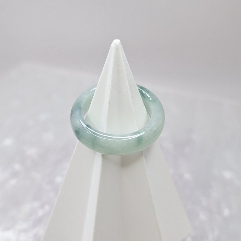 天空蓝飘花戒指 玉戒 国际围12 内径17.3  | 天然缅甸玉A货翡翠 - 戒指 - 玉石 