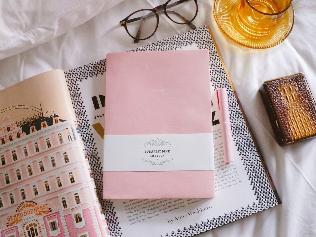 Budapest Pink Collection Set (LIFEBOOK & DRAWING OUT) - 笔记本/手帐 - 纸 粉红色