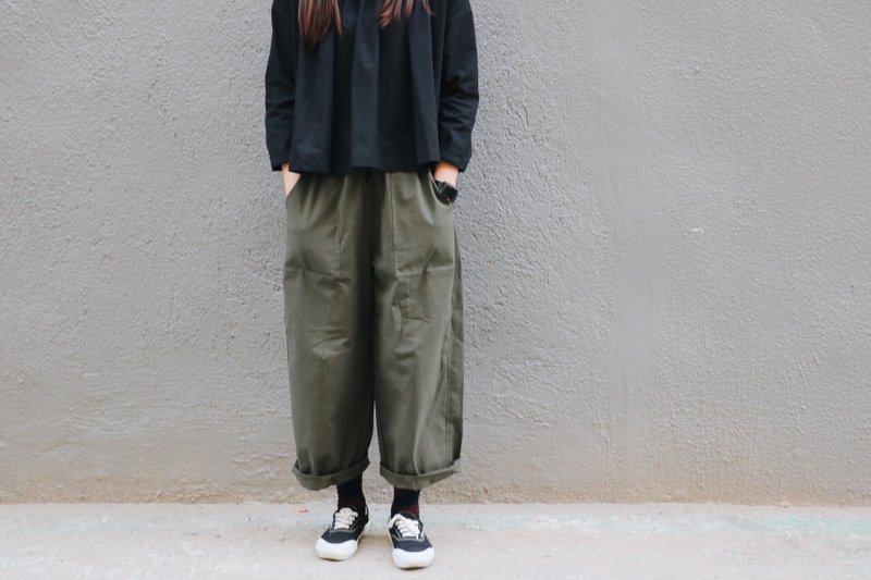 自家制/修脚裤-墨绿色 - 女装长裤 - 棉．麻 绿色