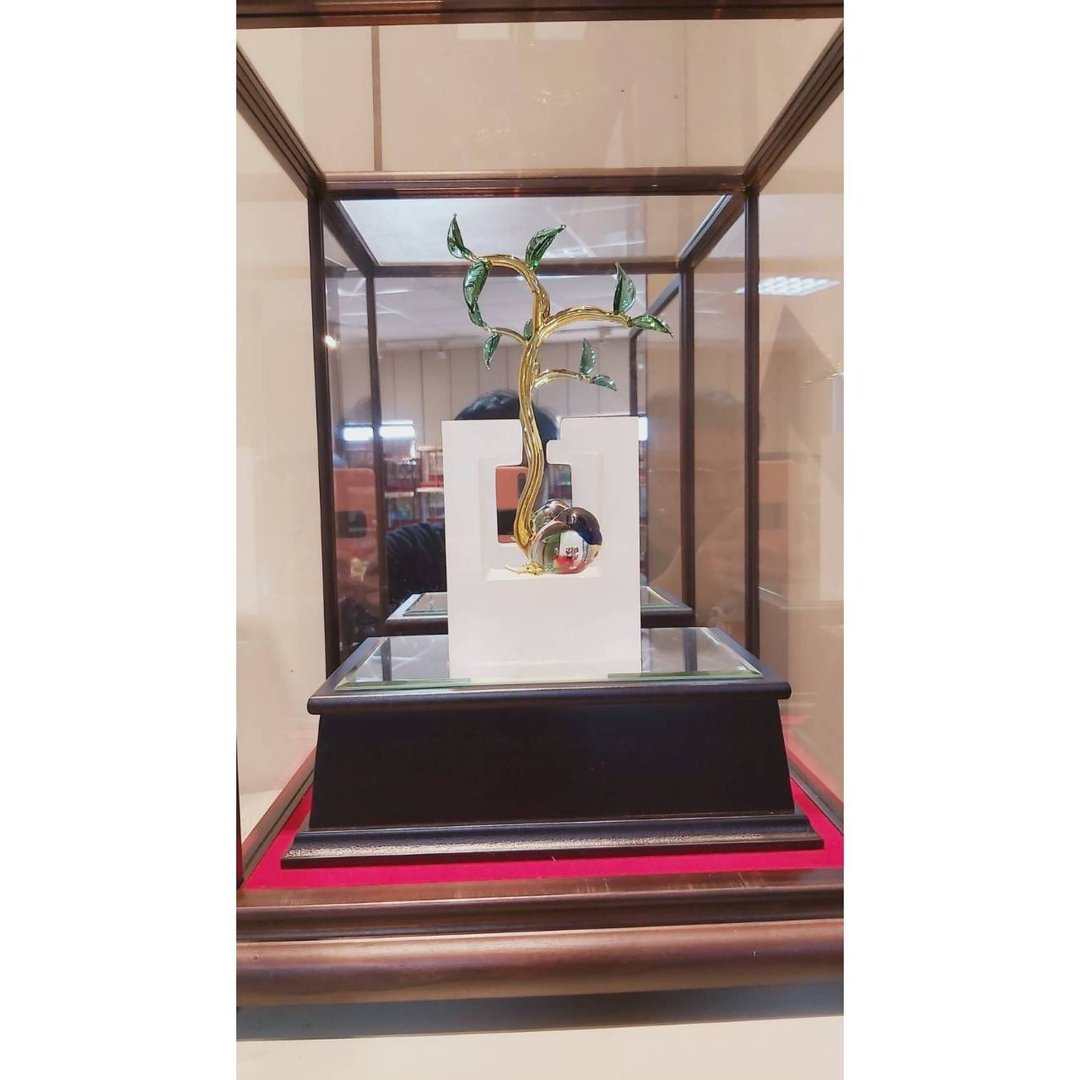 琉璃 良师益友 升迁礼物 退休礼物 开幕送礼 新婚送礼 新居送礼 - 其他 - 其他材质 金色