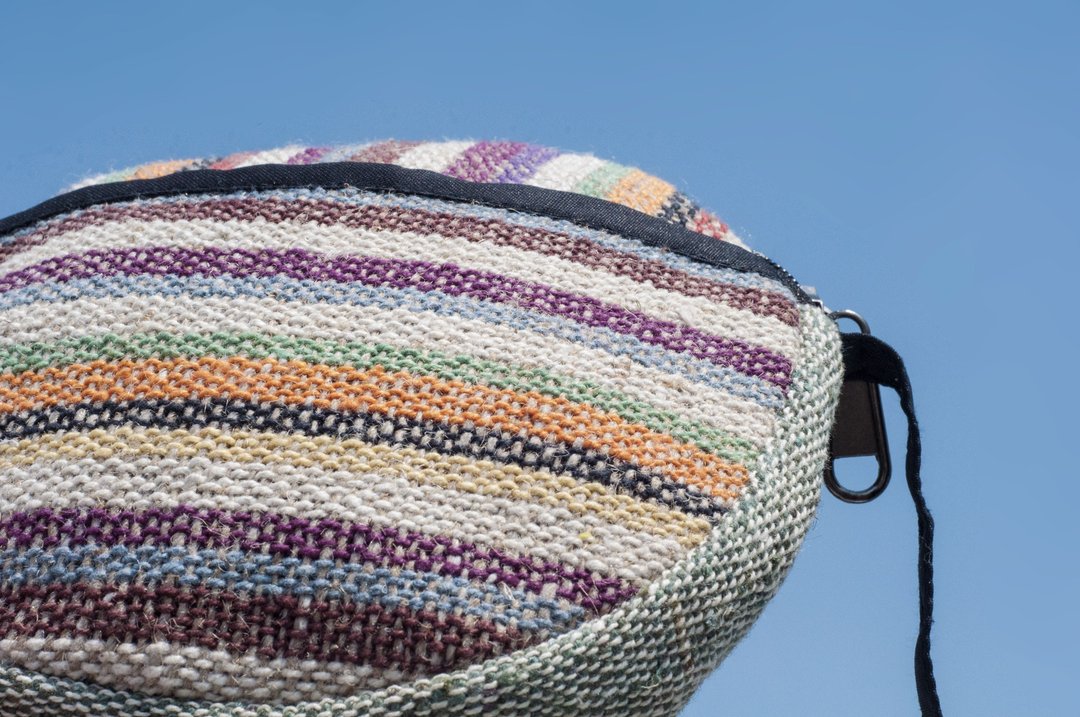 天然棉麻钩织轻便包/斜背包/侧背包/肩背包/购物袋/圆形侧背-芋头 - 侧背包/斜挎包 - 棉．麻 多色
