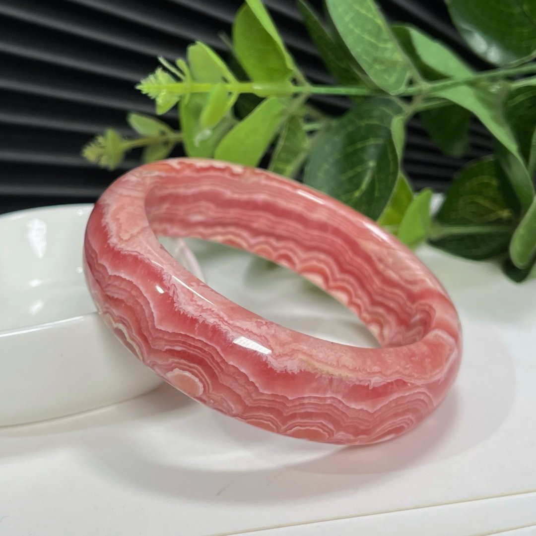 阿根廷冰种红纹石手镯58MM 玉化红白菱锰矿手环 附证书 纹理清晰 - 手链/手环 - 宝石 红色