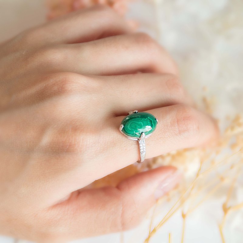 孔雀石系列 5月生日石 夏天 纯银 戒指 项链 - 戒指 - 宝石 绿色