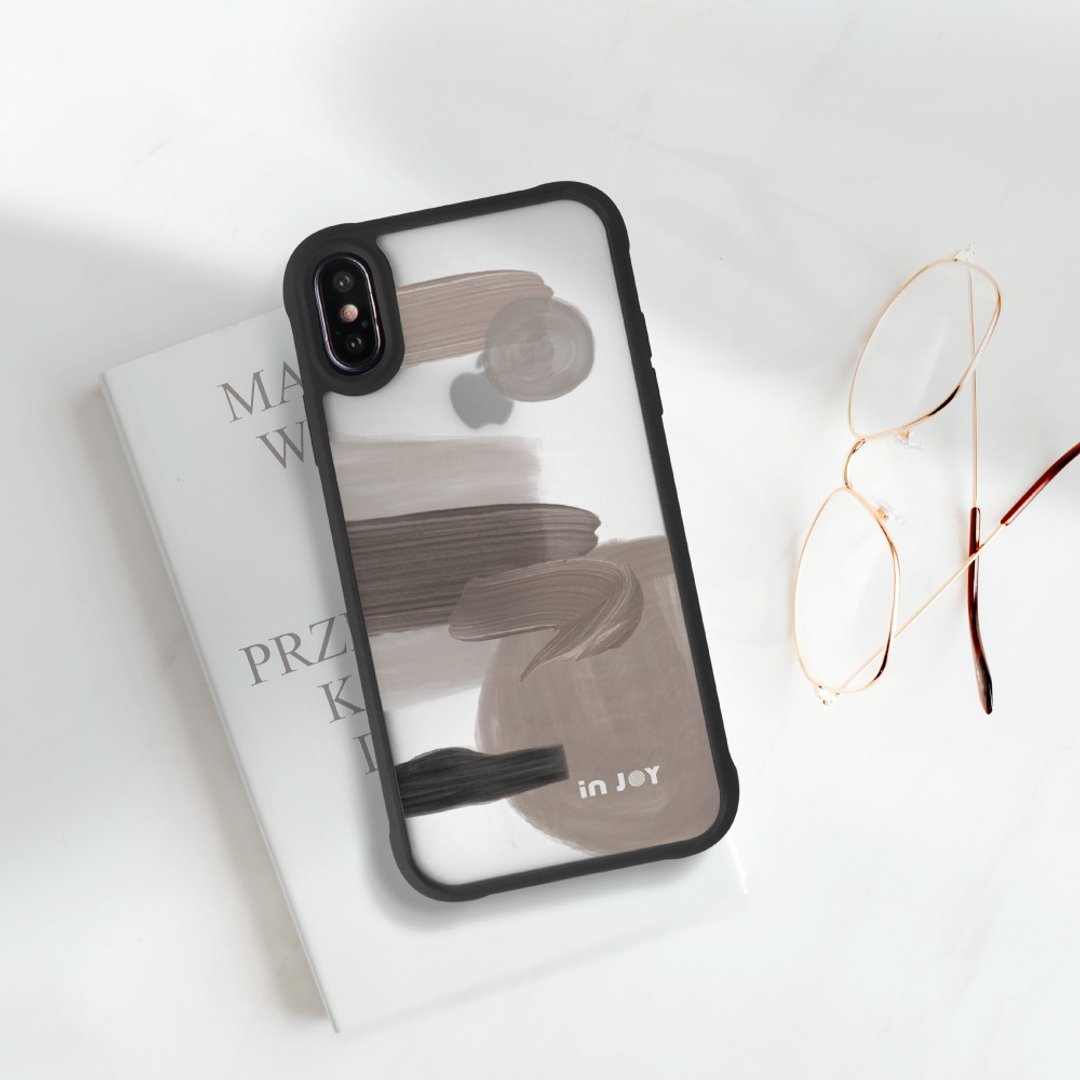 iPhone 14/14 Pro/13/12/11/SE3 品味好感 耐撞击磨砂边框手机壳 - 手机壳/手机套 - 塑料 黑色