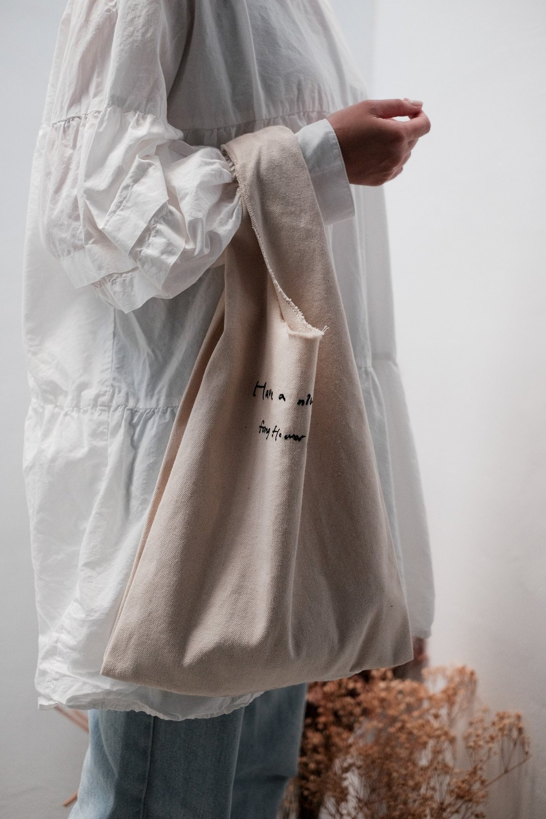 【日常布包daily bag】Have a nice day 帆布包 提袋 购物袋 - 手提包/手提袋 - 棉 白色