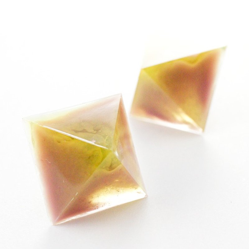 Pyramid Earrings (energy drink) - 耳环/耳夹 - 其他材质 黄色