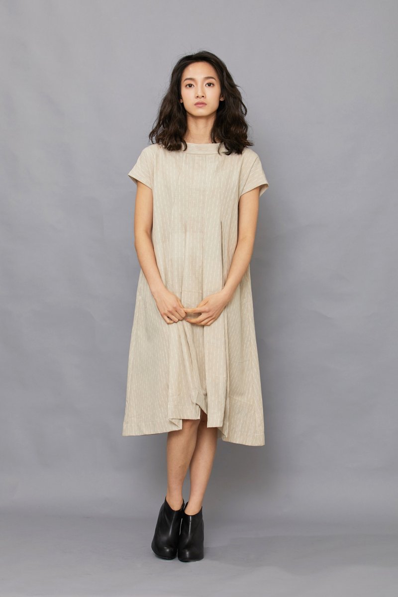 纸伞洋装_香草奶昔_公平贸易 - 洋装/连衣裙 - 棉．麻 卡其色