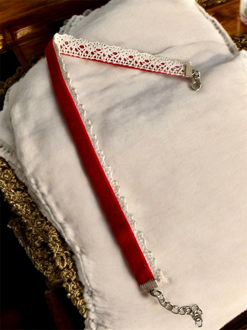 红色天鹅绒蕾丝颈链  哥特风神秘缎带项链 搭配白色蕾丝饰边 - 颈链 - 其他材质 红色