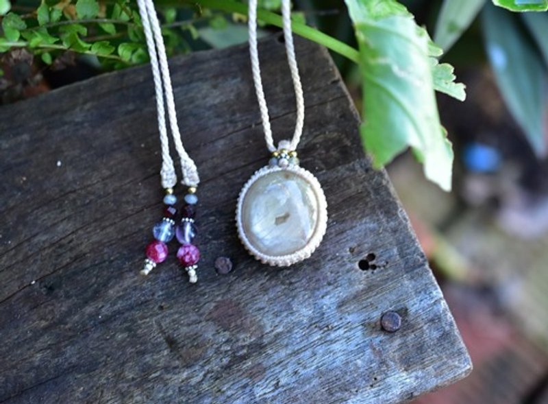 刚玉黄蓝宝石花边吊饰 620 - 项链 - 宝石 黄色