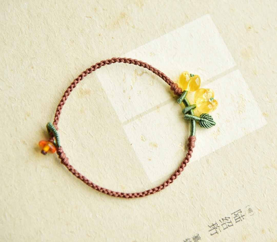 聚 Amber 天然琥珀金珀桂花清醒文艺手绳手链 - 手链/手环 - 宝石 黄色