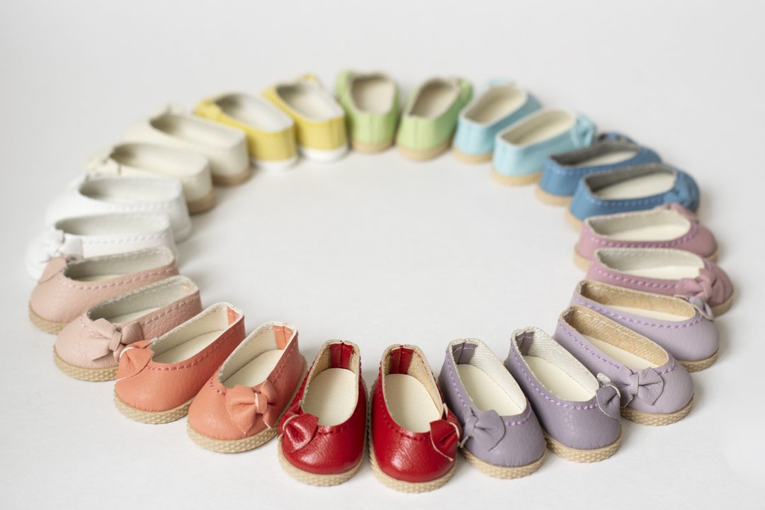 2-inch shoes for doll Ruby Red Fashion Friends (37 cm / 14.5 inches) - 玩偶/公仔 - 人造皮革 多色