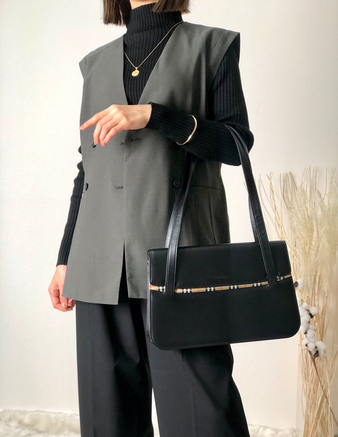 【日本直送，名牌二手包装】BURBERRY 经典格纹皮革托特包黑 Vintage Vintage emgyff - 手提包/手提袋 - 真皮 黑色