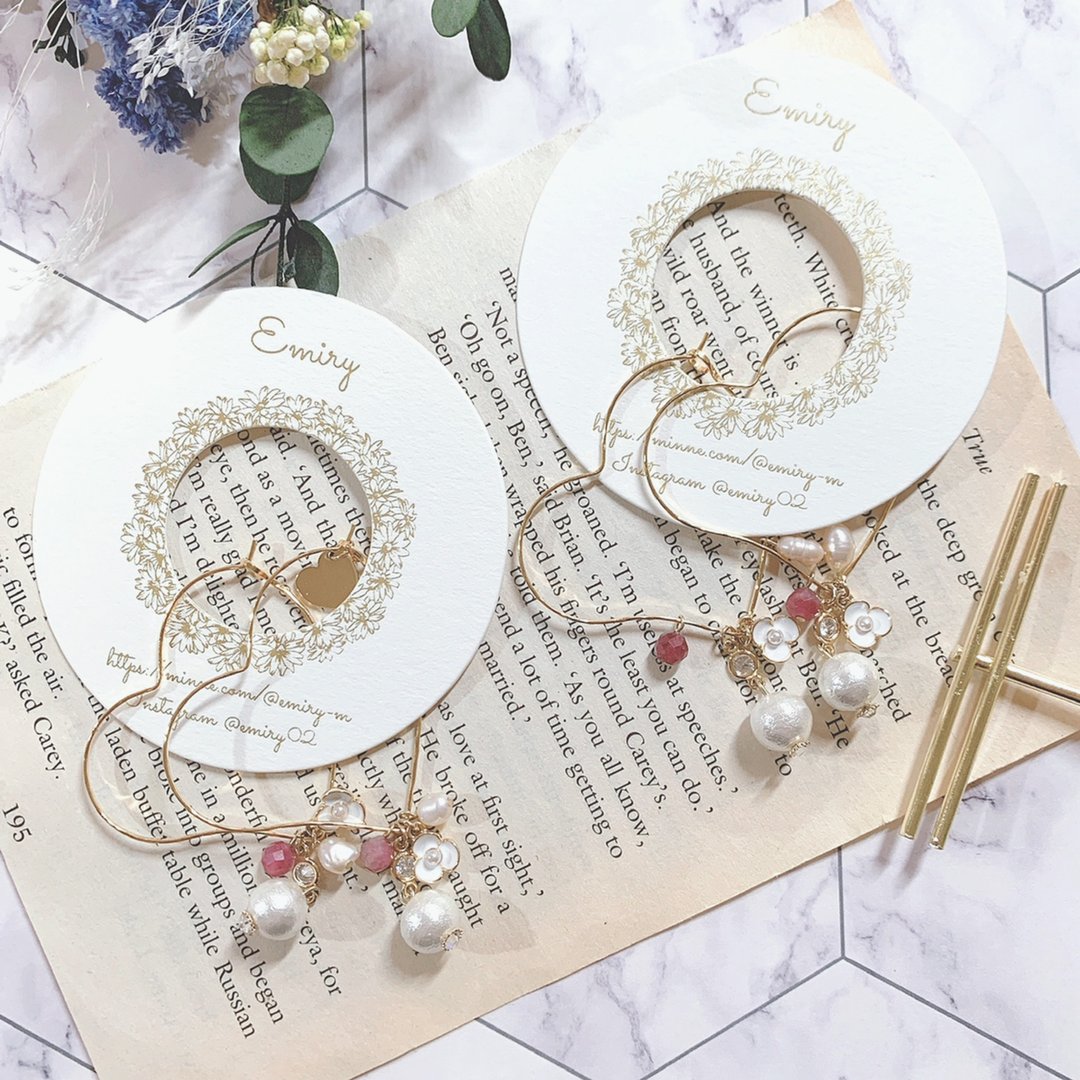 heart hoop earrings that you can play with charms - 耳环/耳夹 - 珍珠 粉红色