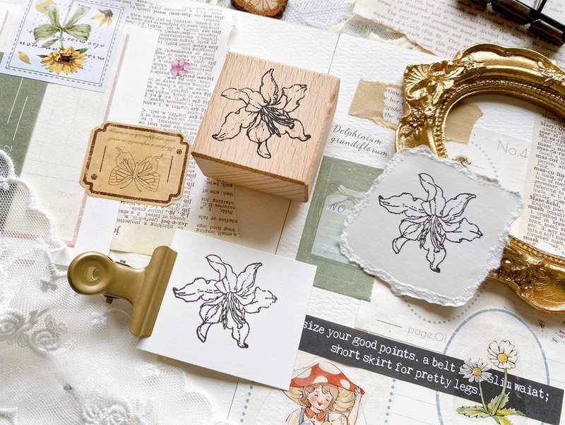 中逢花枝1號 木質手帳印章 - 印章/印台 - 其他材质 卡其色