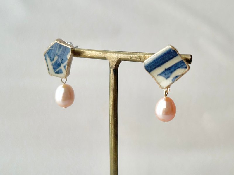 京烧 金继 医疗级不锈钢耳针式耳环 蓝色 淡水珍珠 天然石 传统工艺 No.184 - 耳环/耳夹 - 陶 蓝色
