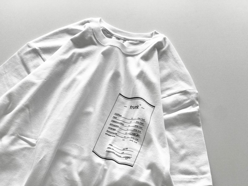 Big silhouette T-shirt / white / cafe slip / unisex - 中性连帽卫衣/T 恤 - 棉．麻 白色