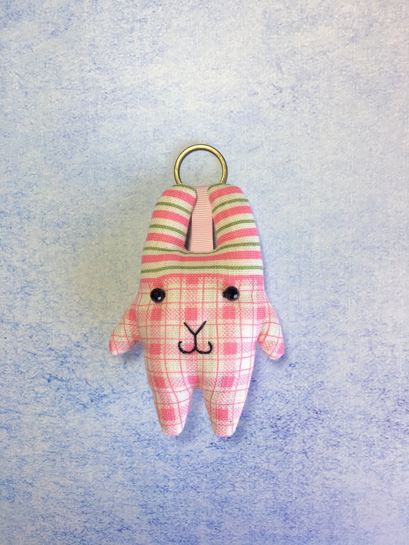 +横条帽+兔子钥匙圈 - 吊饰 - 棉．麻 粉红色