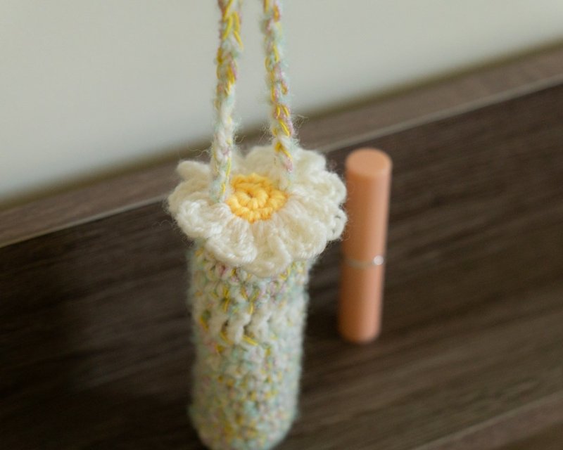 手混线雏菊护唇膏吊饰 唇膏保护套 化妆包 口红套 - 化妆包/杂物包 - 羊毛 多色