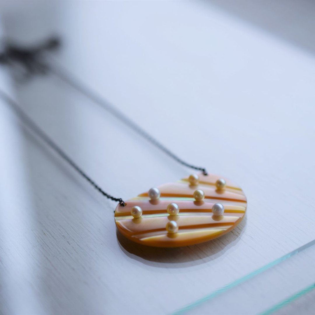 Ladder-Oval MOP &amp; Pearl Necklace - 项链 - 贝壳 金色