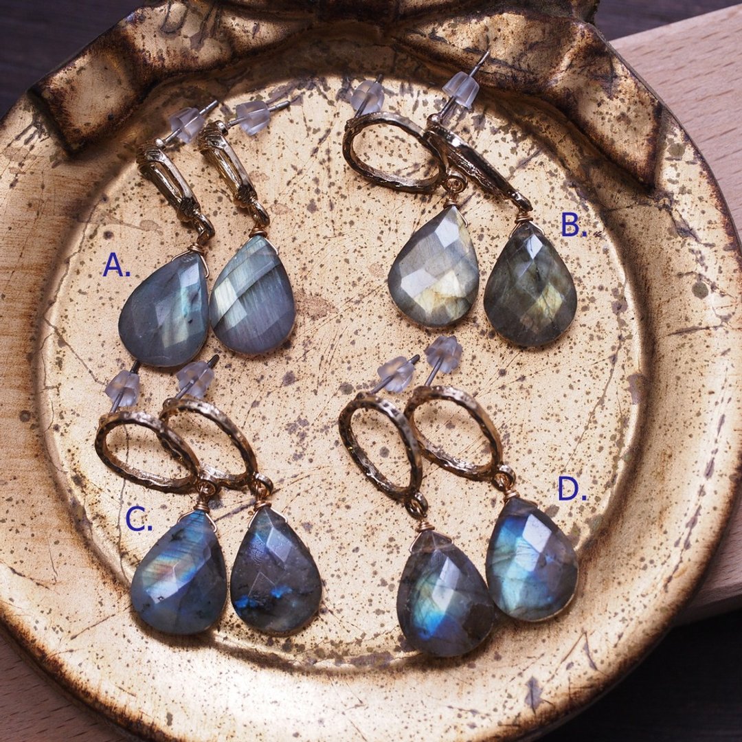 天然拉长石 大颗 梨形 切割 天然石 宝石耳环 Labradorite - 耳环/耳夹 - 半宝石 多色
