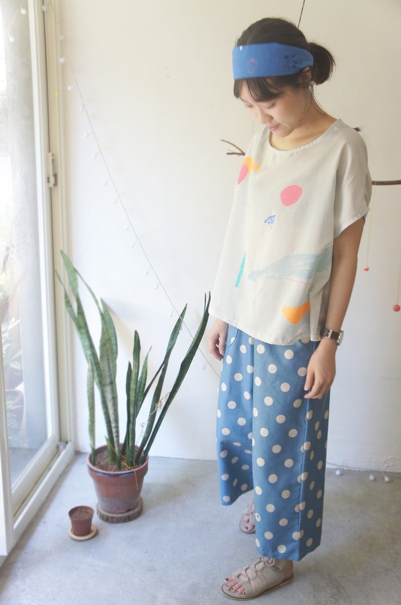 薄薄夏日灰色海浪、小狗上衣/ - 女装上衣 - 棉．麻 灰色