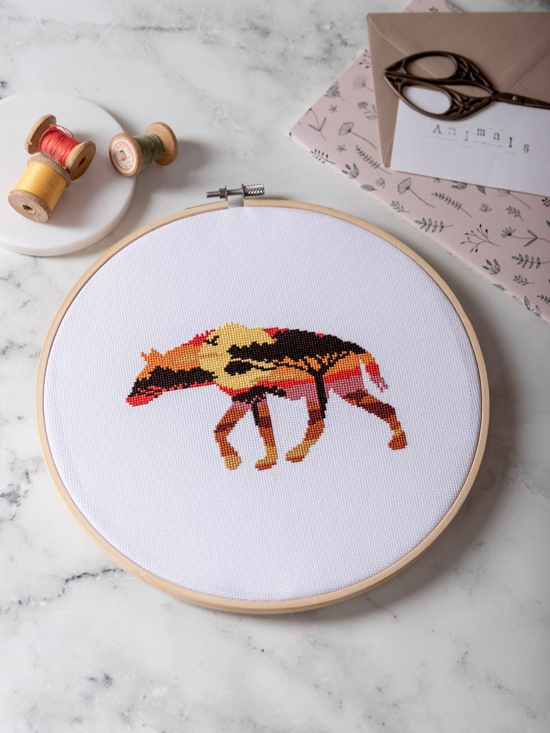 Hyena Silhouette Cross Stitch PDF Pattern 十字繡 - 编织/刺绣/羊毛毡/裁缝 - 其他材质 