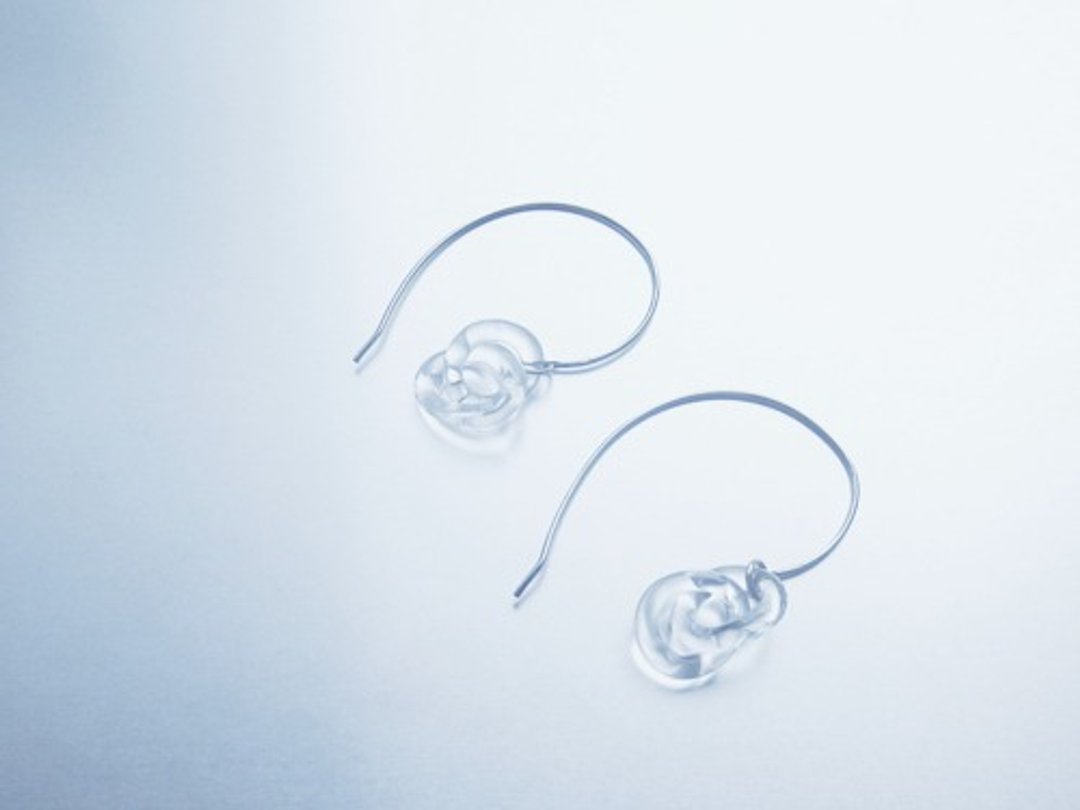Double round chain Earring - 耳环/耳夹 - 玻璃 透明