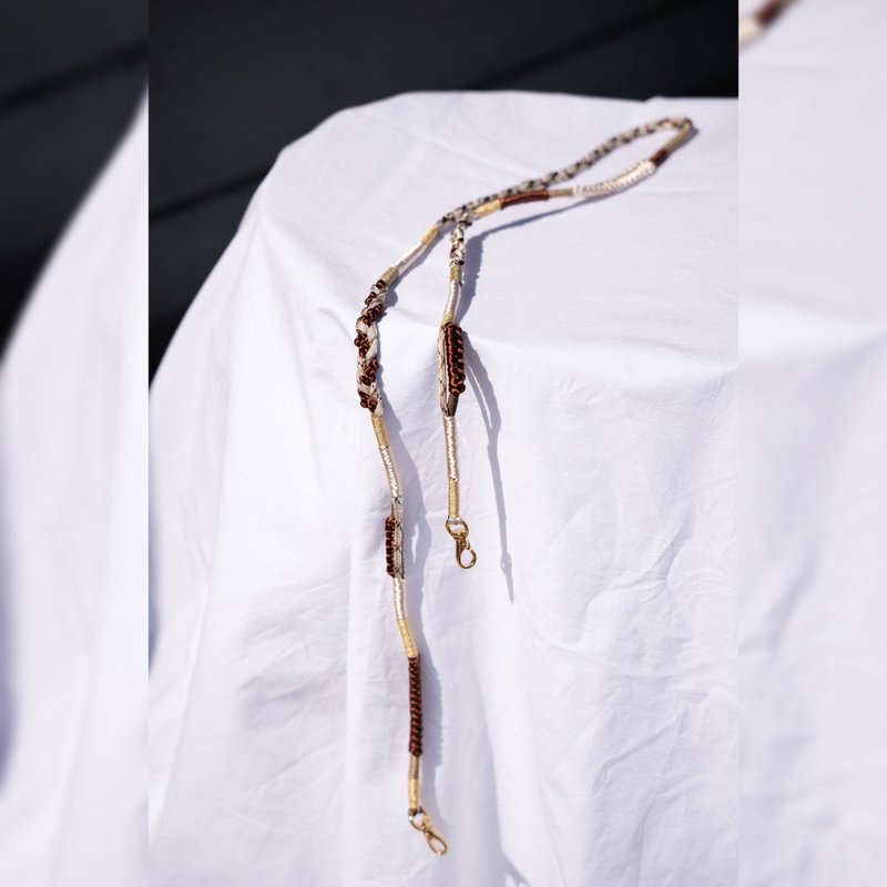 ```json
MULTI STRAP 120 -brown- 背带 - 挂绳/吊绳 - 其他人造纤维 