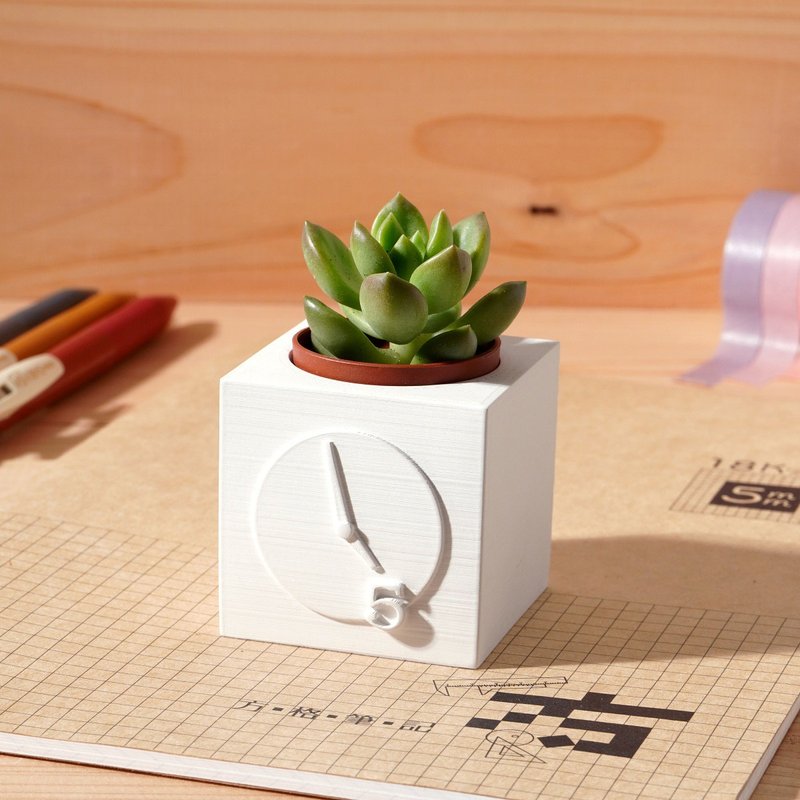 【交换礼物】4:58 准时下班 | 多肉植物水泥盆栽 | 圣诞礼物 - 植栽/盆栽 - 水泥 白色