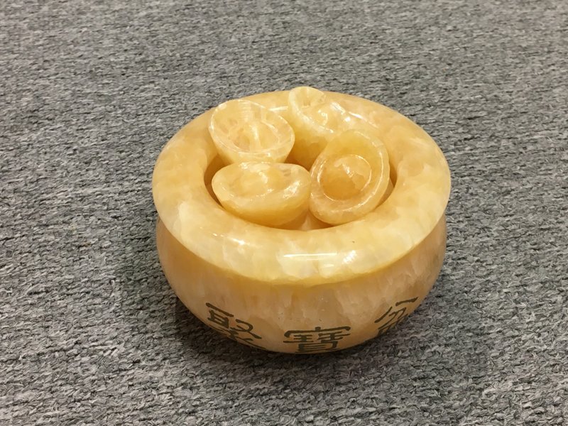 黄玉元宝聚宝盆 - 招财进宝 风水摆设必备 - 摆饰 - 水晶 