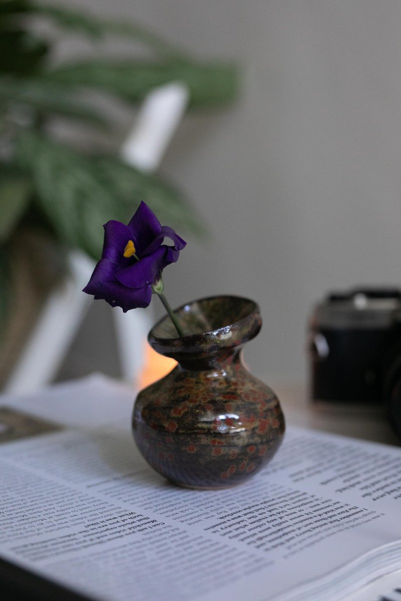 红斑圆领小花器 - 花瓶/陶器 - 陶 黑色