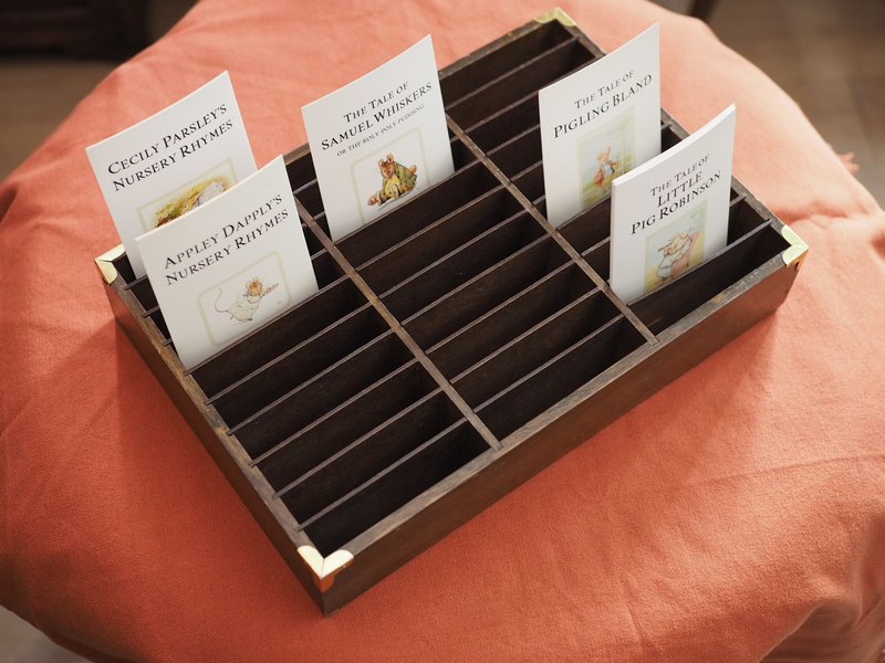 英国古董明信片展示收藏架 - 收纳用品 - 木头 