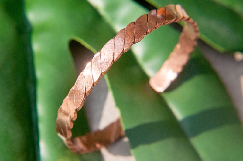 手工铜手镯/红铜手环/红铜手镯/手工手环/民族风手环-编织宽手环 - 手链/手环 - 铜/黄铜 红色