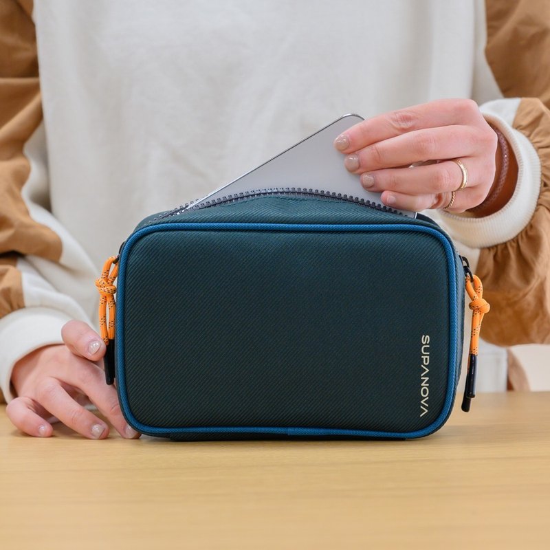 SUPANOVA EXPLORER探险家系列-防泼水 Tech Kit 3C 收纳包(大) - 化妆包/杂物包 - 聚酯纤维 多色
