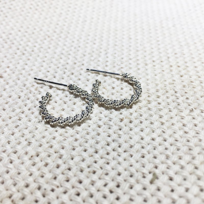 / 重复 / 麻花麻花纯银圈环耳针耳扣 - 耳环/耳夹 - 纯银 银色